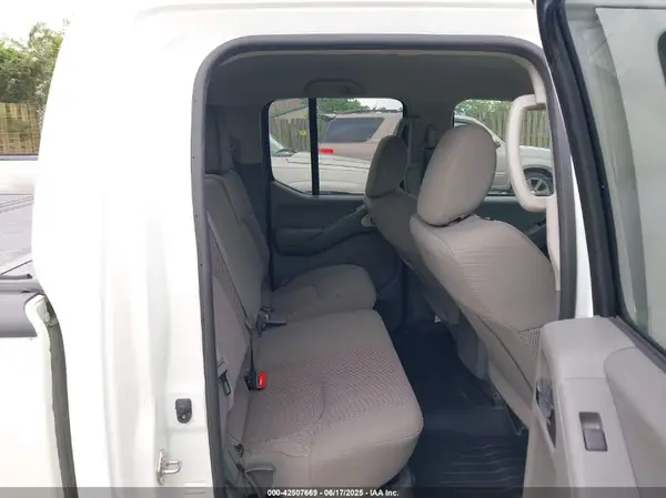 1N6AD0EV4KN780701 2019 NISSAN NAVARA (FRONTIER) - Image 8