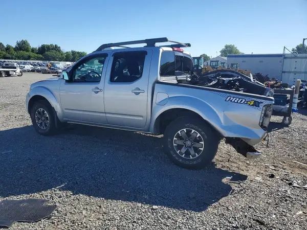 1N6AD0EV5GN730185 2016 NISSAN NAVARA (FRONTIER) - Image 2