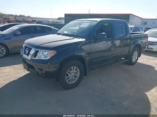 1N6AD0EV5GN747603 2016 NISSAN NAVARA (FRONTIER) - Image 2