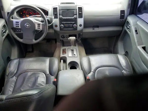 1N6AD0EV5GN756379 2016 NISSAN NAVARA (FRONTIER) - Image 8