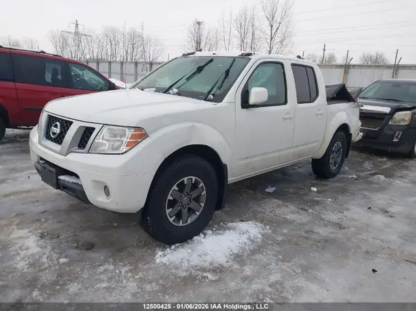 1N6AD0EV5GN782738 2016 NISSAN NAVARA (FRONTIER) - Image 2