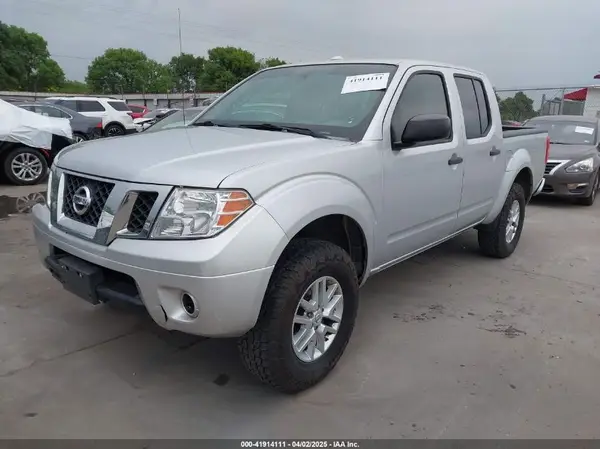 1N6AD0EV5HN700413 2017 NISSAN NAVARA (FRONTIER) - Image 2