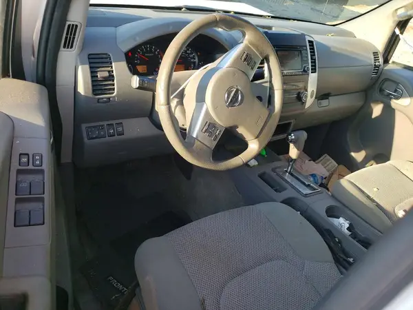 1N6AD0EV5HN701898 2017 NISSAN NAVARA (FRONTIER) - Image 8