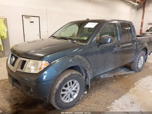 1N6AD0EV5HN713095 2017 NISSAN NAVARA (FRONTIER) - Image 2