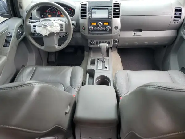 1N6AD0EV5HN721889 2017 NISSAN NAVARA (FRONTIER) - Image 8