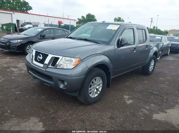 1N6AD0EV5HN730799 2017 NISSAN NAVARA (FRONTIER) - Image 2