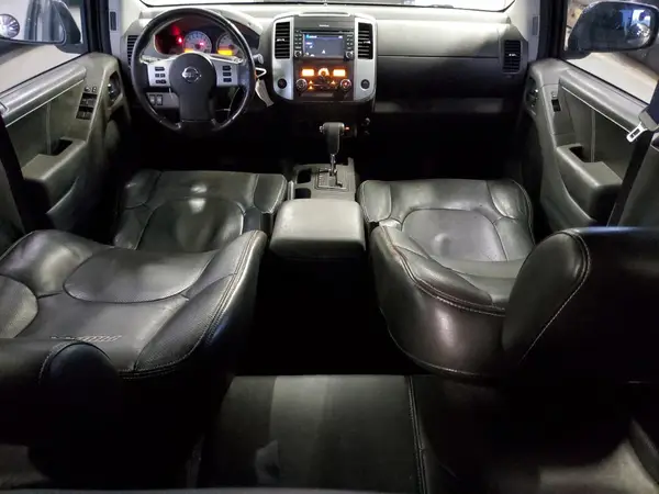 1N6AD0EV5HN743701 2017 NISSAN NAVARA (FRONTIER) - Image 8
