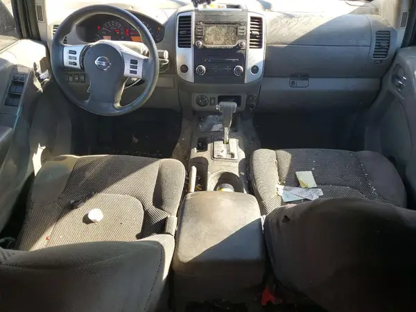 1N6AD0EV5HN758800 2017 NISSAN NAVARA (FRONTIER) - Image 8