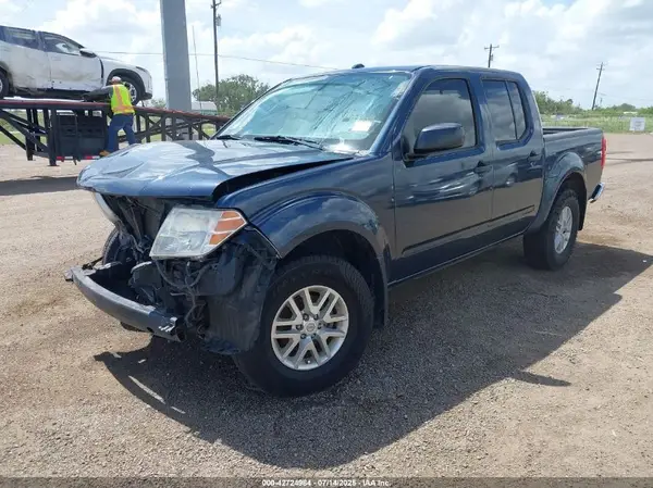 1N6AD0EV5HN761728 2017 NISSAN NAVARA (FRONTIER) - Image 2