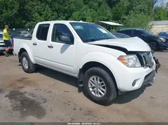 1N6AD0EV5JN735829 2018 NISSAN NAVARA (FRONTIER)