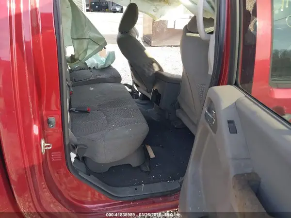1N6AD0EV5KN707899 2019 NISSAN NAVARA (FRONTIER) - Image 8