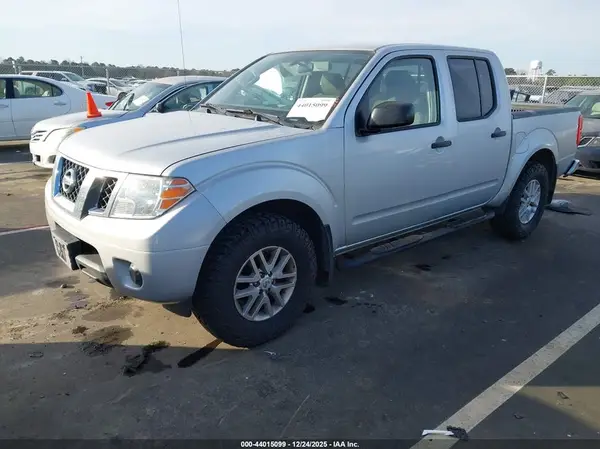 1N6AD0EV5KN777953 2019 NISSAN NAVARA (FRONTIER) - Image 2