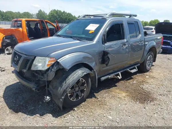 1N6AD0EV6GN700659 2016 NISSAN NAVARA (FRONTIER) - Image 2