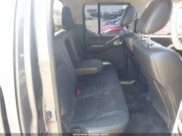 1N6AD0EV6GN700659 2016 NISSAN NAVARA (FRONTIER) - Image 8