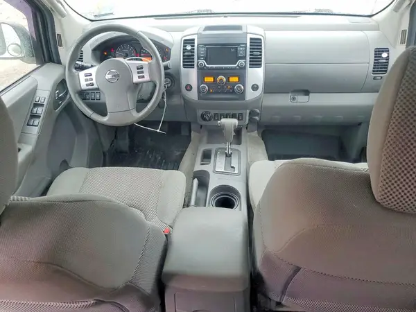 1N6AD0EV6GN706817 2016 NISSAN NAVARA (FRONTIER) - Image 8