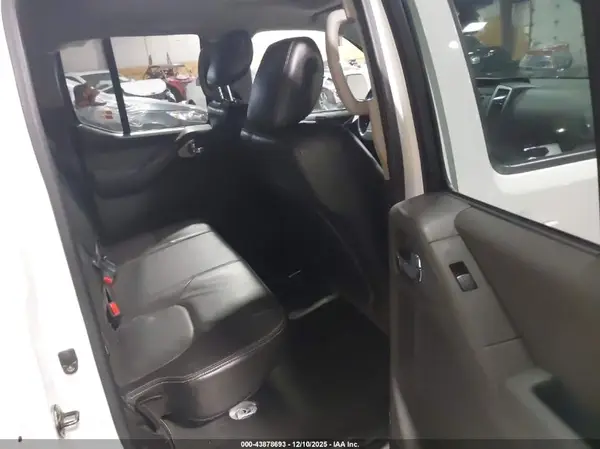 1N6AD0EV6GN708759 2016 NISSAN NAVARA (FRONTIER) - Image 8