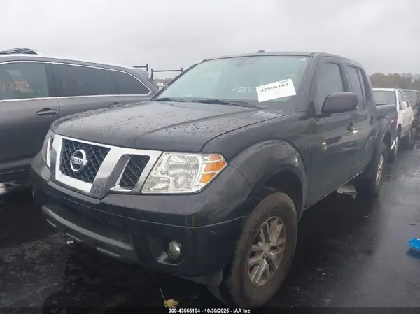 1N6AD0EV6GN724668 2016 NISSAN NAVARA (FRONTIER) - Image 2