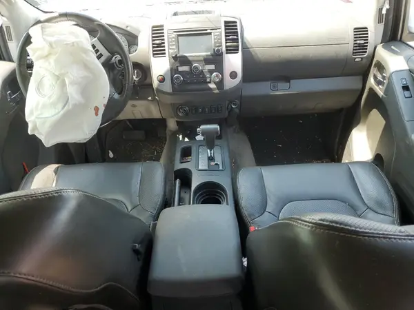 1N6AD0EV6GN727277 2016 NISSAN NAVARA (FRONTIER) - Image 8