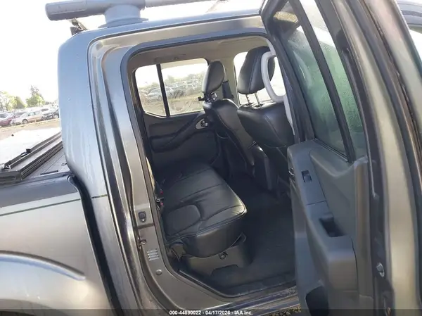 1N6AD0EV6GN730745 2016 NISSAN NAVARA (FRONTIER) - Image 8