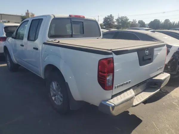 1N6AD0EV6GN735914 2016 NISSAN NAVARA (FRONTIER) - Image 2