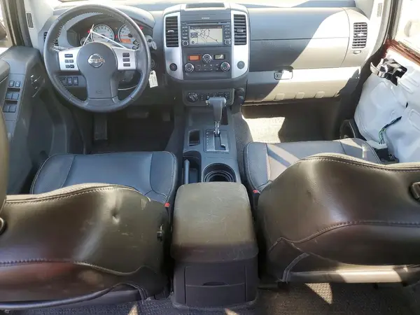 1N6AD0EV6GN768279 2016 NISSAN NAVARA (FRONTIER) - Image 8