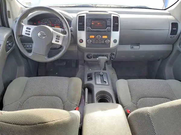 1N6AD0EV6GN768475 2016 NISSAN NAVARA (FRONTIER) - Image 8