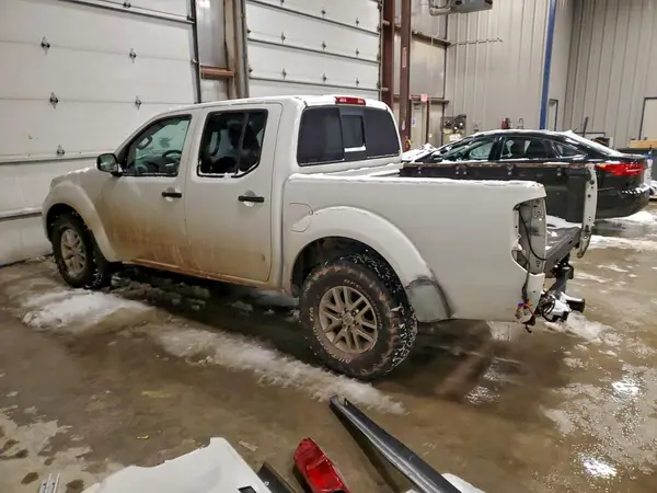 1N6AD0EV6GN775121 2016 NISSAN NAVARA (FRONTIER) - Image 2