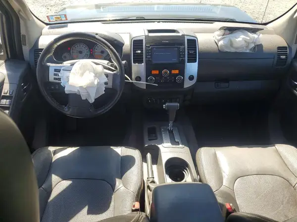 1N6AD0EV6GN777533 2016 NISSAN NAVARA (FRONTIER) - Image 8