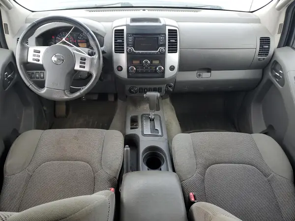 1N6AD0EV6GN781663 2016 NISSAN NAVARA (FRONTIER) - Image 8