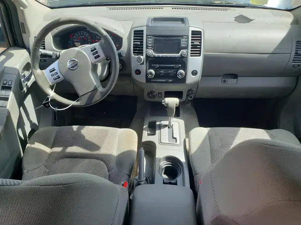 1N6AD0EV6HN708875 2017 NISSAN NAVARA (FRONTIER) - Image 8