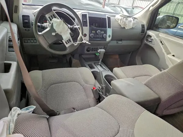 1N6AD0EV6HN718869 2017 NISSAN NAVARA (FRONTIER) - Image 8