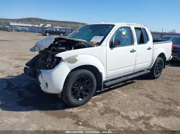 1N6AD0EV6JN729697 2018 NISSAN NAVARA (FRONTIER) - Image 2