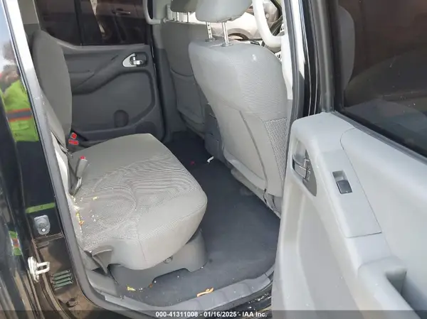 1N6AD0EV6KN771045 2019 NISSAN NAVARA (FRONTIER) - Image 8