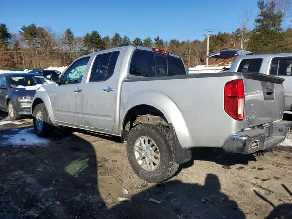 1N6AD0EV7GN763012 2016 NISSAN NAVARA (FRONTIER) - Image 2