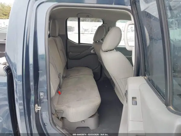 1N6AD0EV7KN727880 2019 NISSAN NAVARA (FRONTIER) - Image 8