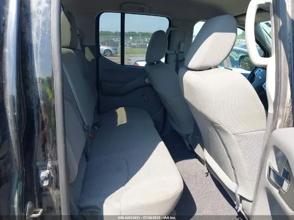 1N6AD0EV7KN751922 2019 NISSAN NAVARA (FRONTIER) - Image 8