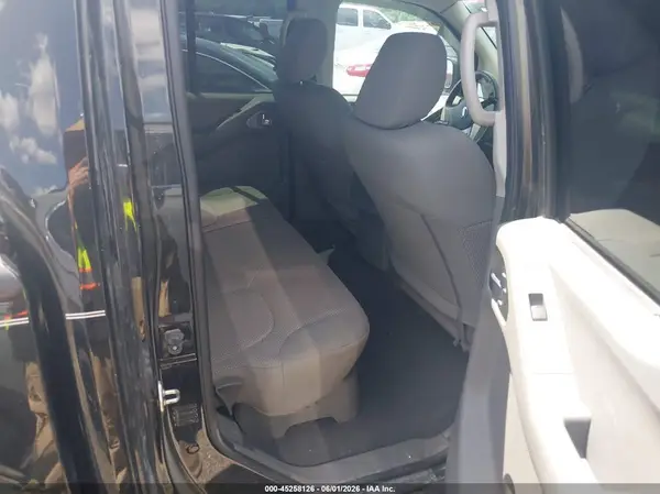 1N6AD0EV7KN792468 2019 NISSAN NAVARA (FRONTIER) - Image 8