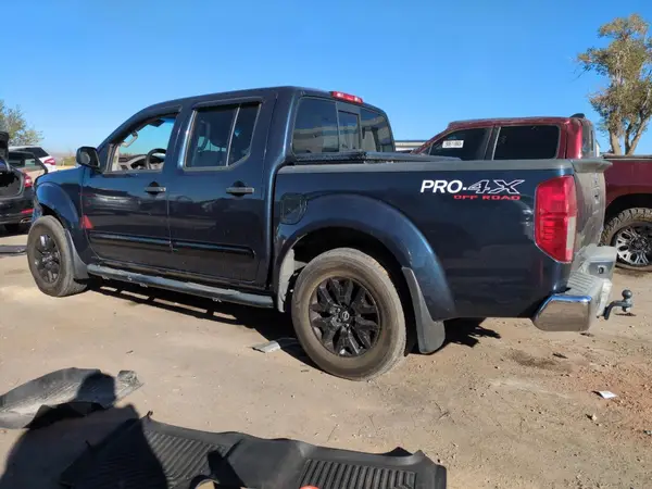 1N6AD0EV8GN710724 2016 NISSAN NAVARA (FRONTIER) - Image 2