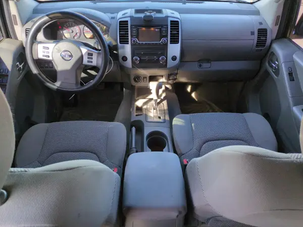 1N6AD0EV8GN710724 2016 NISSAN NAVARA (FRONTIER) - Image 8