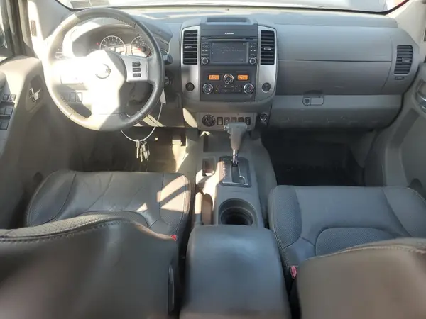 1N6AD0EV8GN783009 2016 NISSAN NAVARA (FRONTIER) - Image 8