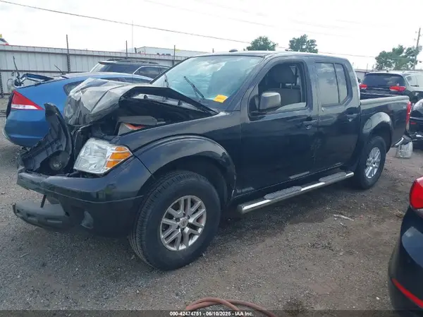1N6AD0EV8HN714340 2017 NISSAN NAVARA (FRONTIER) - Image 2