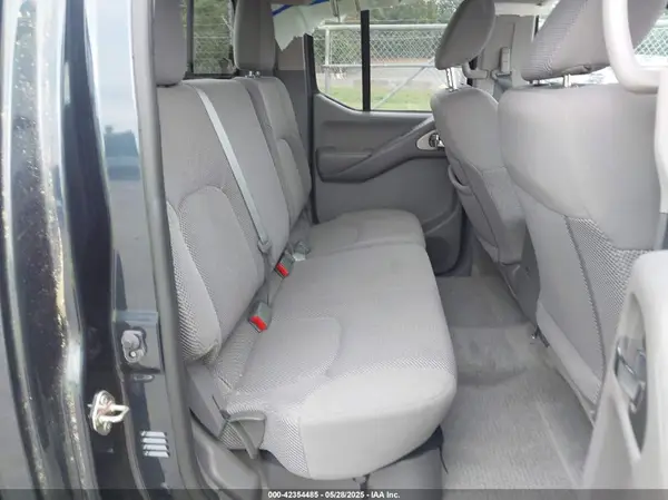 1N6AD0EV8HN738248 2017 NISSAN NAVARA (FRONTIER) - Image 8