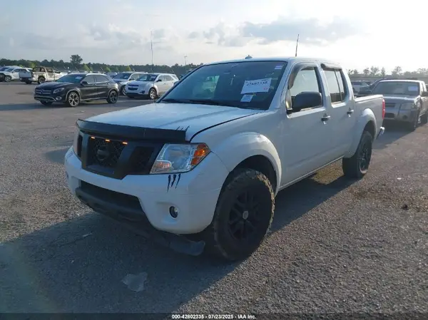 1N6AD0EV9GN711638 2016 NISSAN NAVARA (FRONTIER) - Image 2