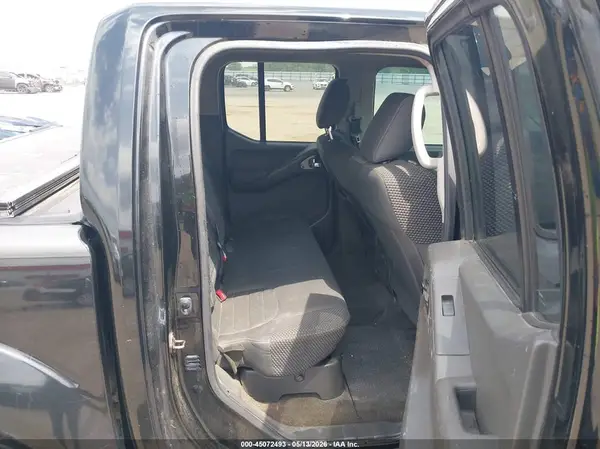 1N6AD0EV9GN717116 2016 NISSAN NAVARA (FRONTIER) - Image 8