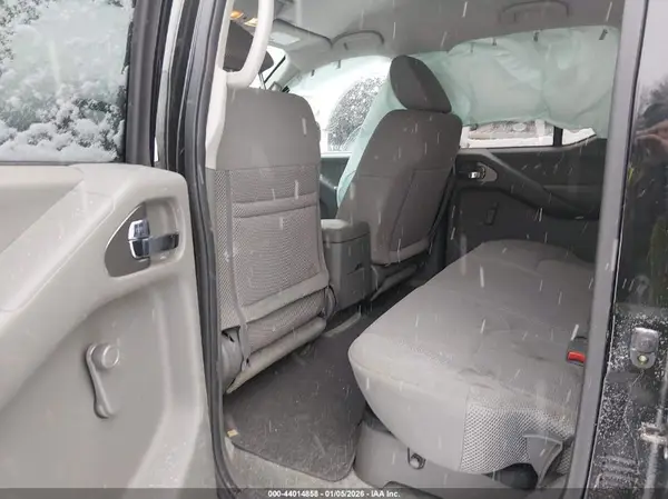 1N6AD0EV9GN733106 2016 NISSAN NAVARA (FRONTIER) - Image 8