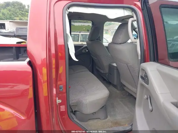 1N6AD0EV9GN903075 2016 NISSAN NAVARA (FRONTIER) - Image 8