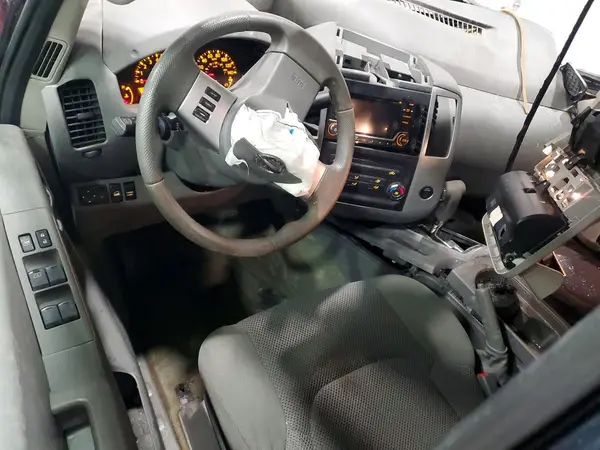 1N6AD0EV9HN731132 2017 NISSAN NAVARA (FRONTIER) - Image 8