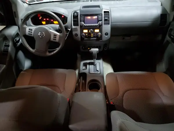 1N6AD0EV9HN745693 2017 NISSAN NAVARA (FRONTIER) - Image 8