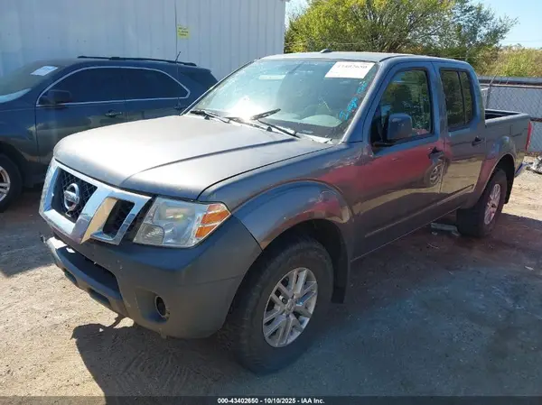 1N6AD0EV9HN766821 2017 NISSAN NAVARA (FRONTIER) - Image 2
