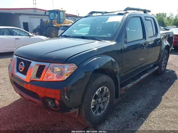 1N6AD0EVXGN705086 2016 NISSAN NAVARA (FRONTIER) - Image 2